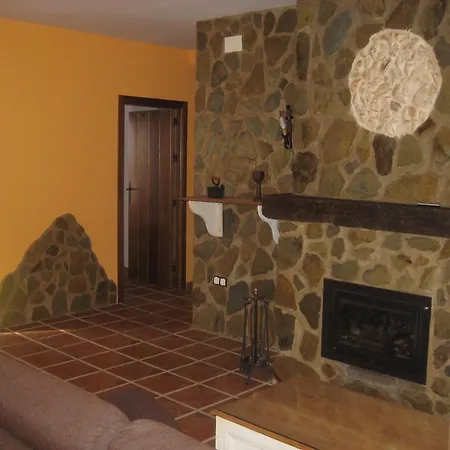 Alojamientos Rurales Los Molinos Fuentes De Leon