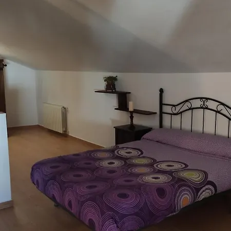 Alojamientos Rurales Los Molinos * Fuentes De Leon