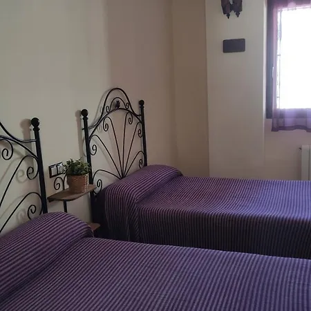 Alojamientos Rurales Los Molinos Fuentes De Leon